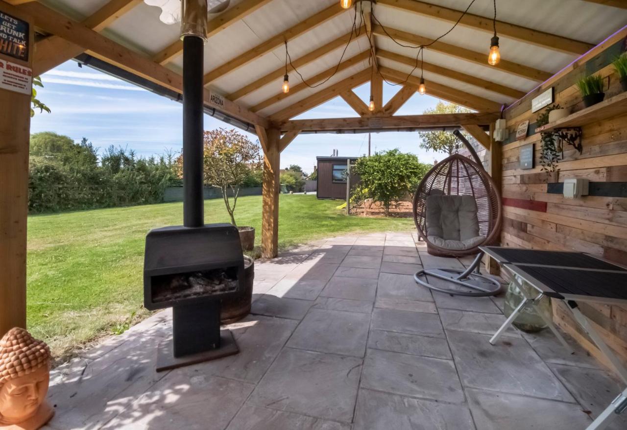 Апартаменты The Stables Luxury House With Hot Tub Йорк Экстерьер фото