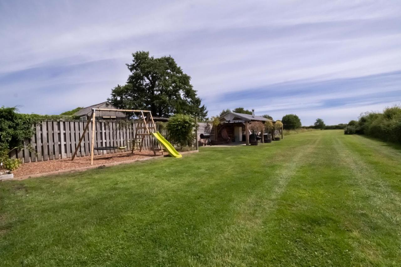 Апартаменты The Stables Luxury House With Hot Tub Йорк Экстерьер фото
